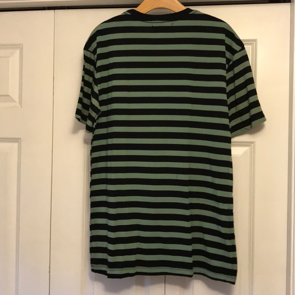 Men’s Pacsun s/s crewneck tee in a size medium. - Picture 2 of 2